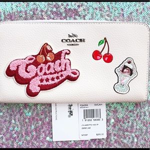 Coach American Patch Accordion Wallet